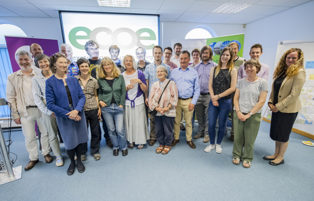ECOE_AGM_0130
